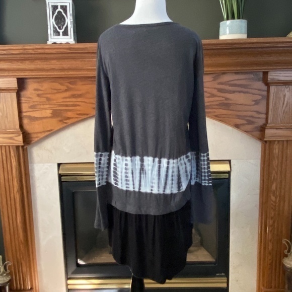 G‎ Scent Casual Long Sleeve Tie Dye Round Neck Tunic Sz. L NWT - Picture 5 of 10